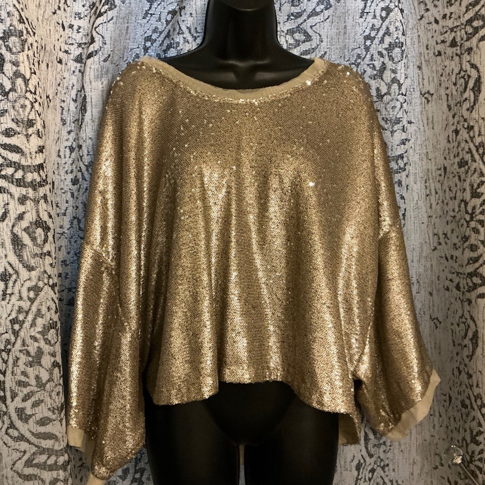 Free People Top. Large